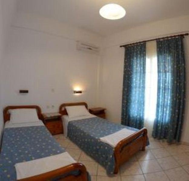 Villa Leonidas Agios Stefanos Avliotes  Eksteriør bilde