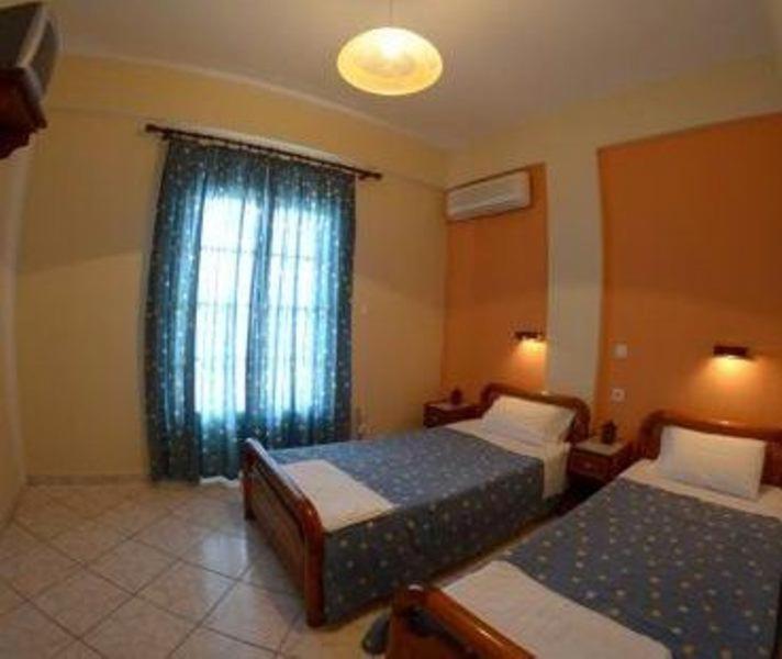 Villa Leonidas Agios Stefanos Avliotes  Rom bilde